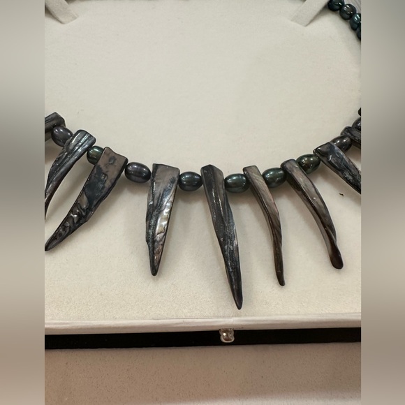 Custom designed sterling silver fresh water pearl and shell necklace - Picture 5 of 14